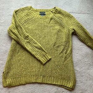 American Eagle Outfitters Crew Neck Sweater